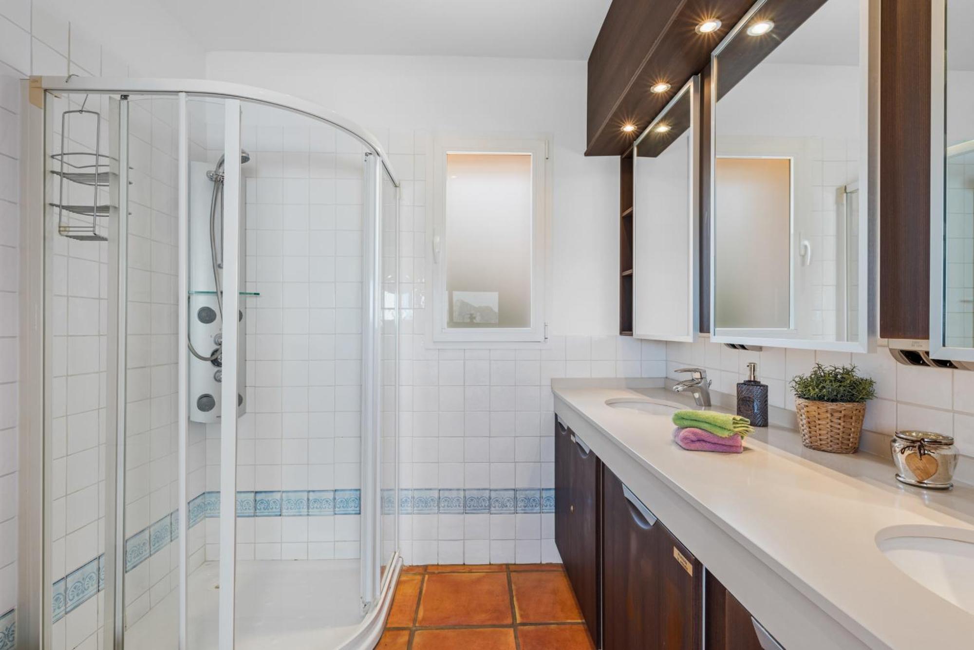 Moderna - Plusholidays Villa Calp